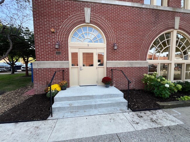 Primary Photo - Old City Hall