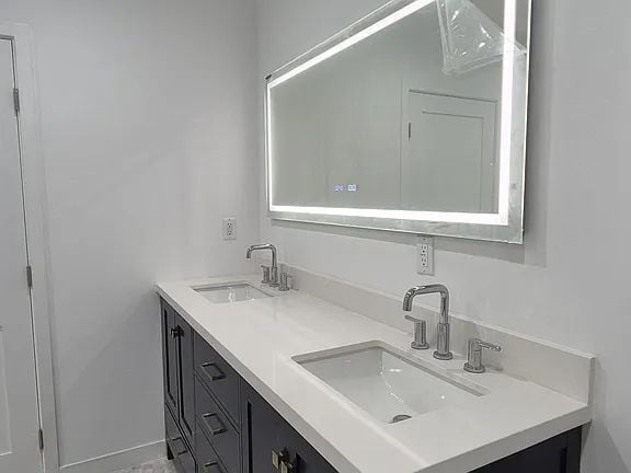 Building Photo - NO MIN CREDIT SCORE REQUIRED, BK OKAY, PAS...