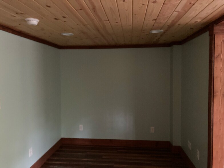 Building Photo - 10 Lakemont Cottage Trail