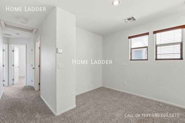Building Photo - 1035 S Cheshire Ln