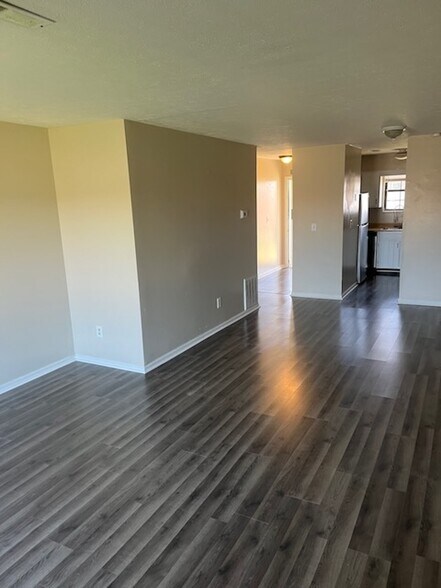 Building Photo - 1707A Cliff Ridge Ct