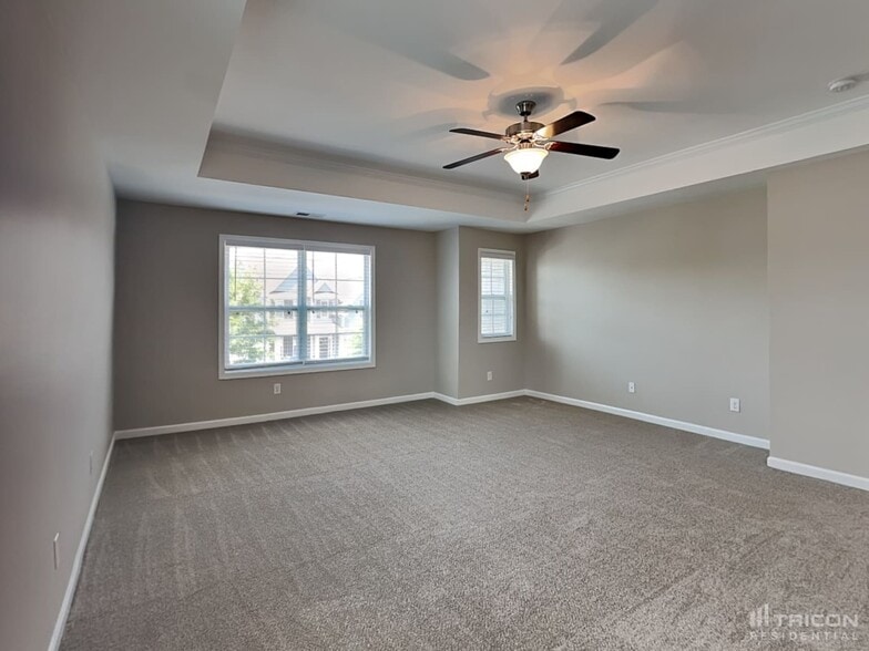 Building Photo - 3913 Norman View Dr