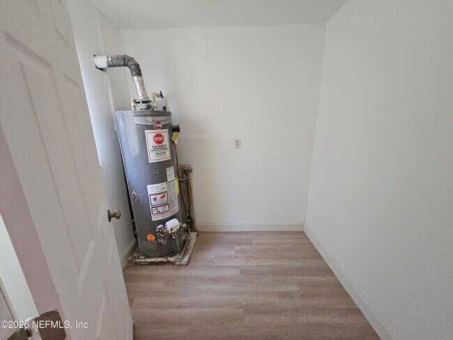 Building Photo - 2269 Hartridge St
