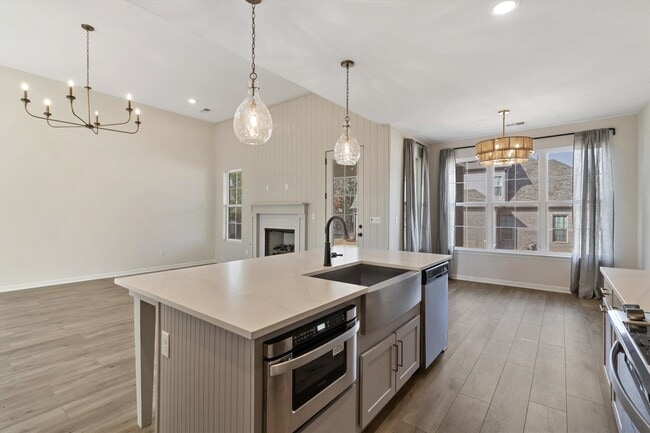 Building Photo - 55 VALLEY VIEW LANE Ln