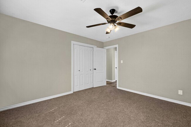 Building Photo - Remodeled