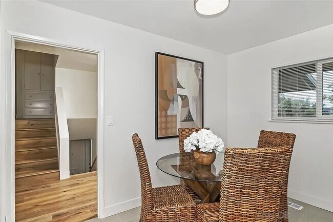 Building Photo - 5492 Drover Dr