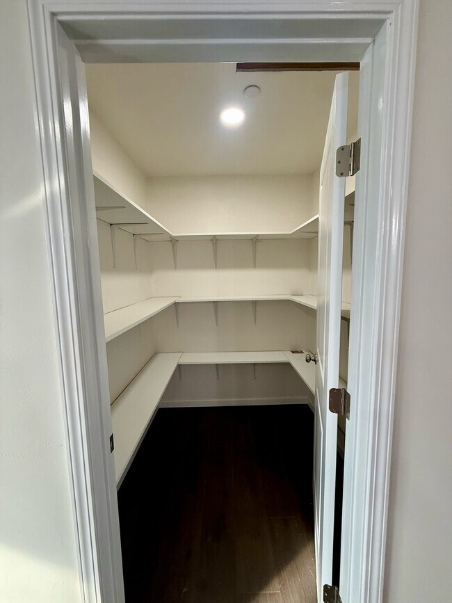 Building Photo - 19181 Indian Springs Rd