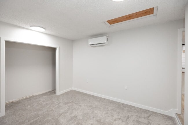 Building Photo - Remodeled 3 Bedroom 2 Bathroom Home, yard, carport