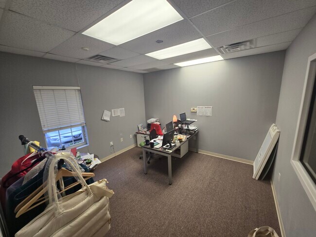 Building Photo - 1601 Walnut St