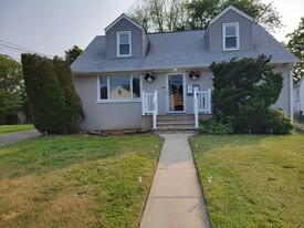 Building Photo - 240 7th Ave