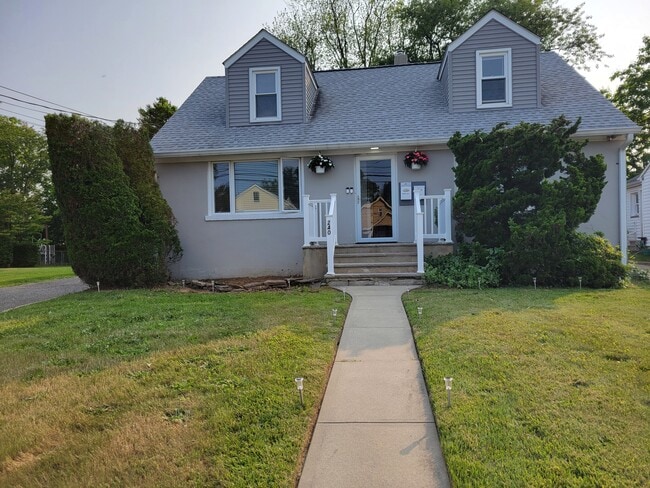 Building Photo - 240 7th Ave