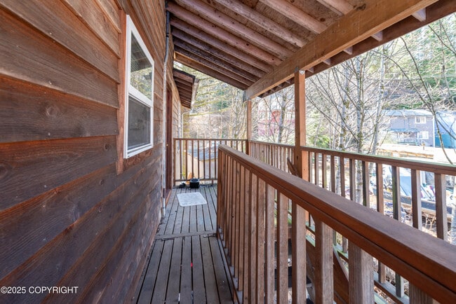 Building Photo - 930 Freeman St