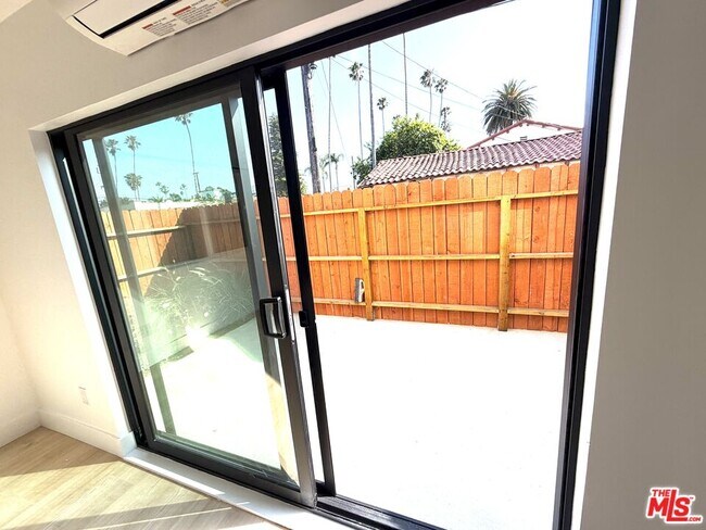 Building Photo - 2106 Pisani Pl