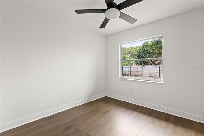 Building Photo - 1514 Lady Ave