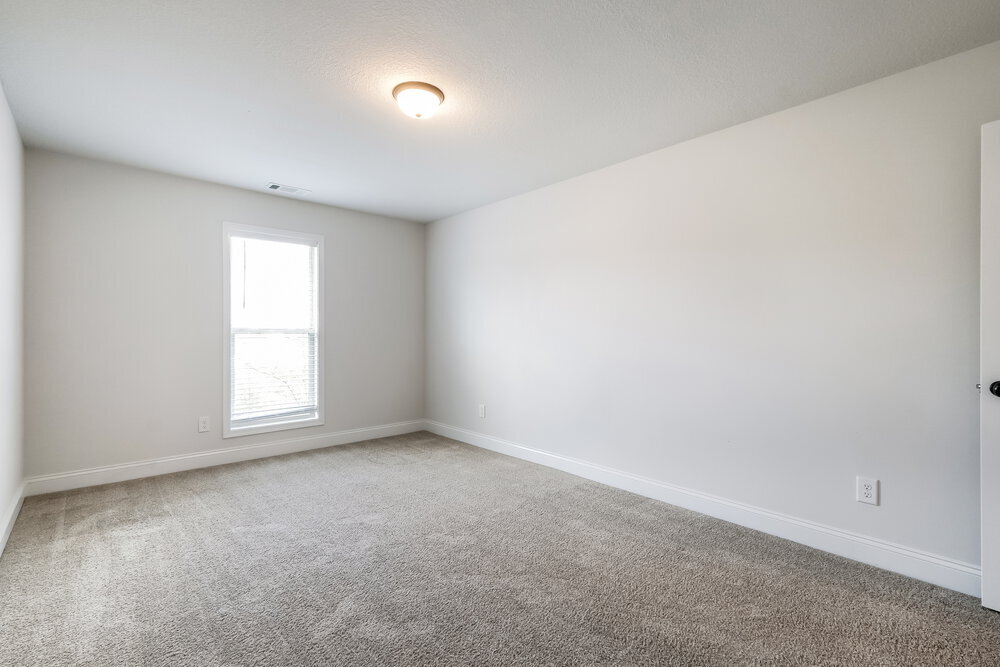 Building Photo - 128 Heartland Cir