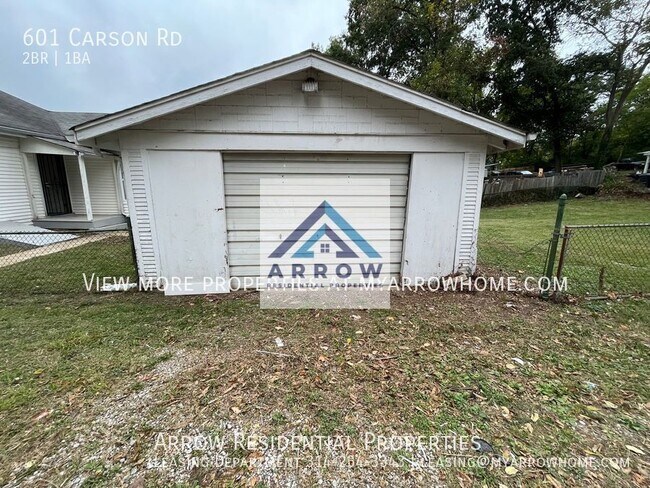 Building Photo - 601 Carson Rd