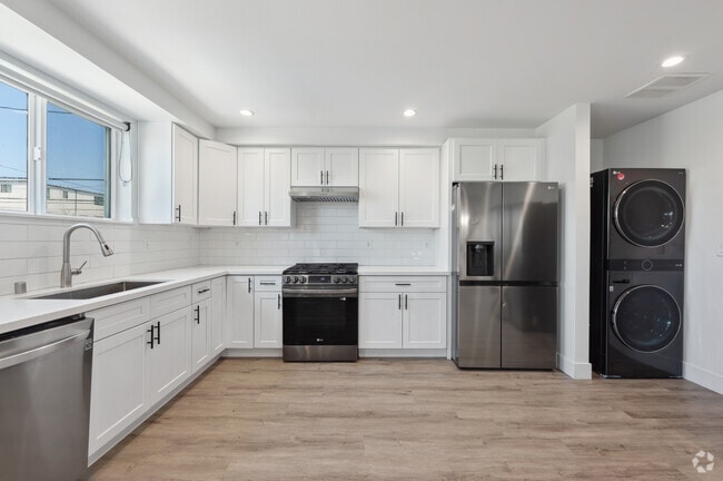 Interior Photo - 1297-1299 W 36th St Student Housing near USC