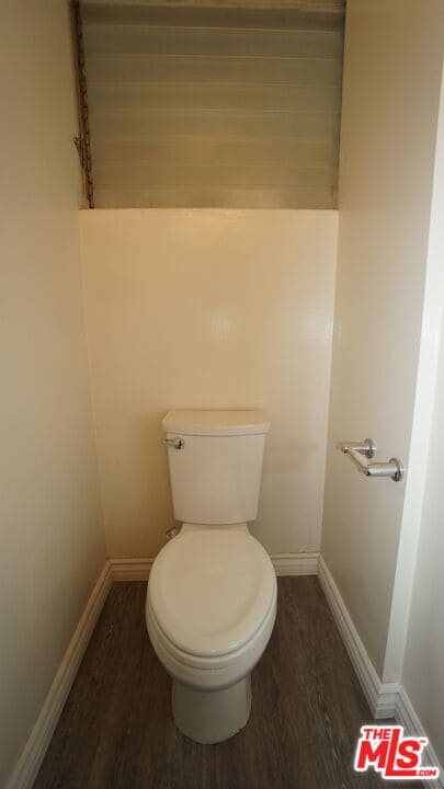 Building Photo - 3330 S Sepulveda Blvd