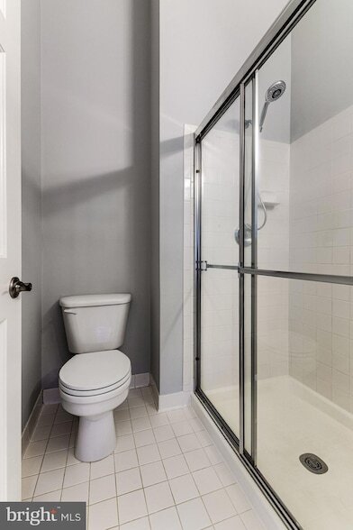 Building Photo - 953 Harrison Cir