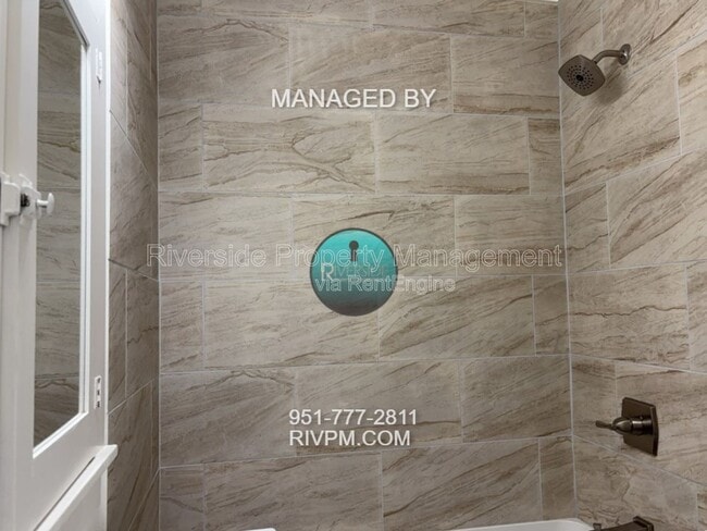 Building Photo - 2510 Lime St