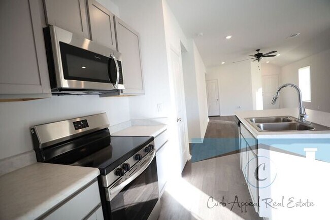 Building Photo - Move in special of $800!! New construction in Jonesboro - beautiful 3 bed / 2 bath home - Valley ...