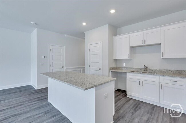 Building Photo - 524 Gov Treutlen Cir