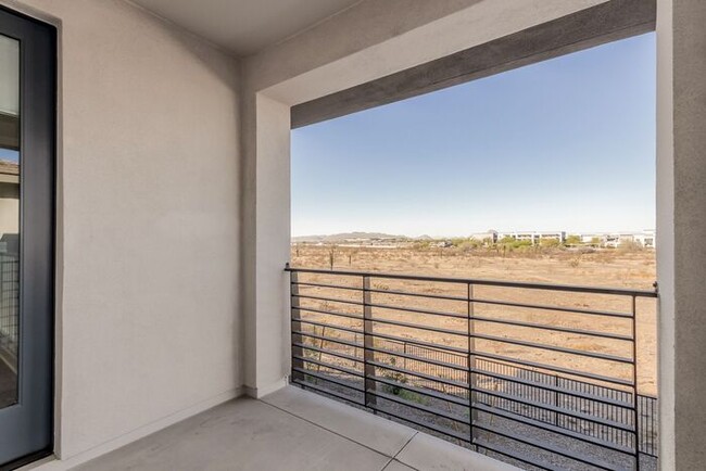 Building Photo - MOVE IN SPECIAL! Brand New 2 bedroom 2 bat...