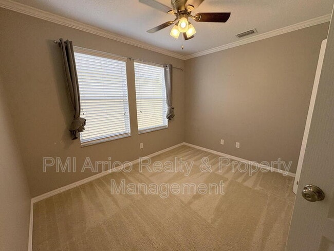 Building Photo - 5822 Tulip Flower Dr