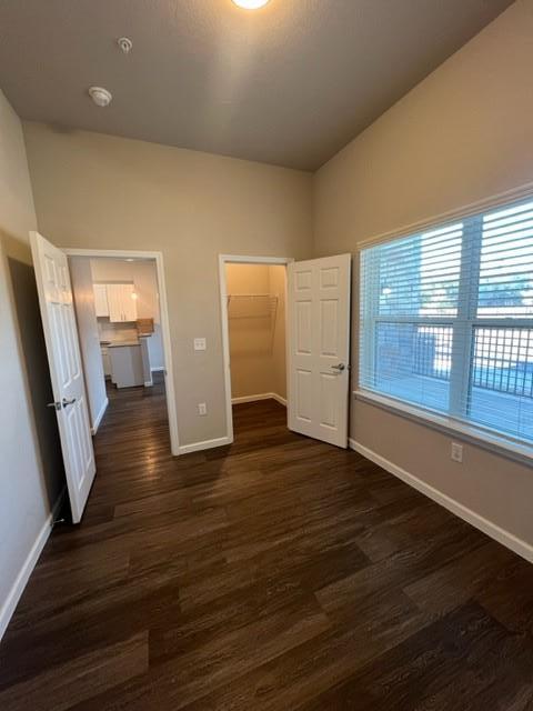 Building Photo - 501 Horseshoe Dr