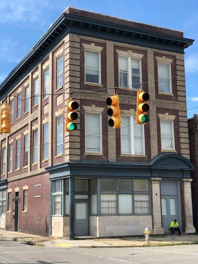 Interior Photo - CT Russell Apartments