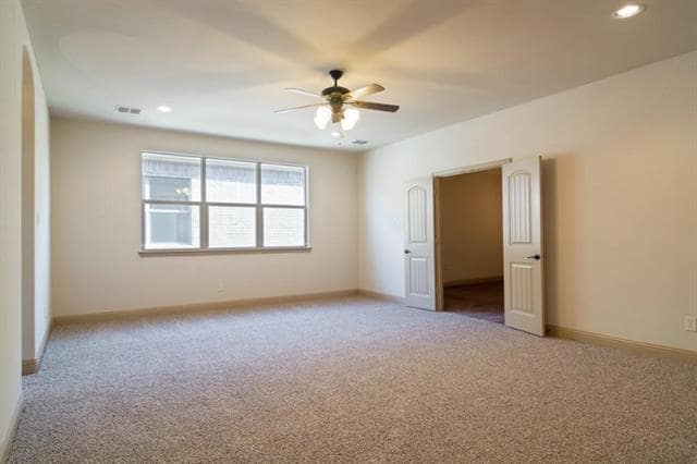 Building Photo - 1021 Taylor Dr