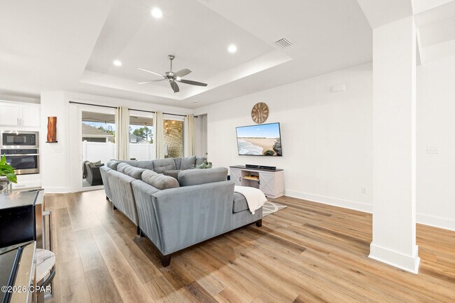 Building Photo - 455 Foxtail Wy