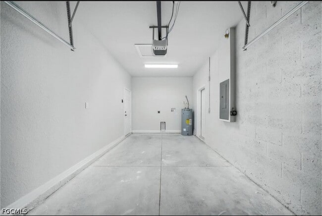 Building Photo - 1483 Las Villas Blvd