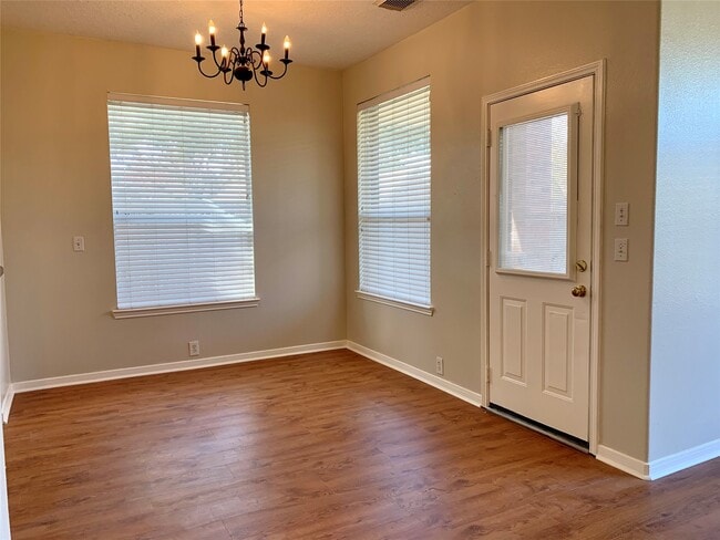 Building Photo - 11218 Timbertree Ln