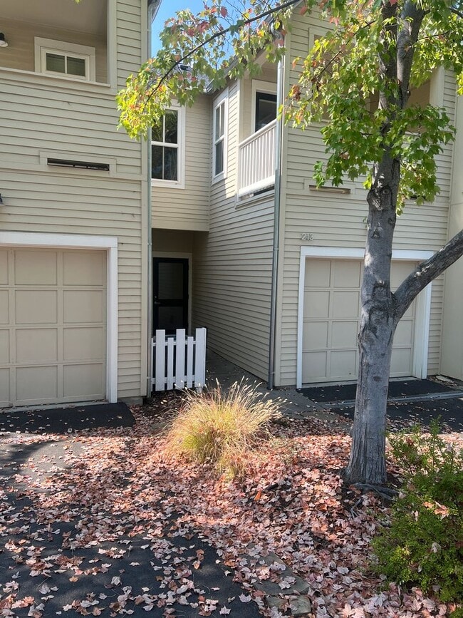 Primary Photo - Stunning 2-Bedroom, 2.5-Bath Townhouse!