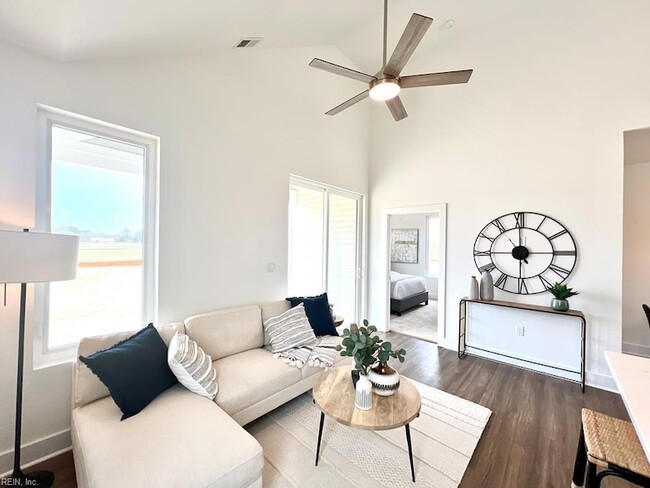 Building Photo - 3410 Tower Hill Cir