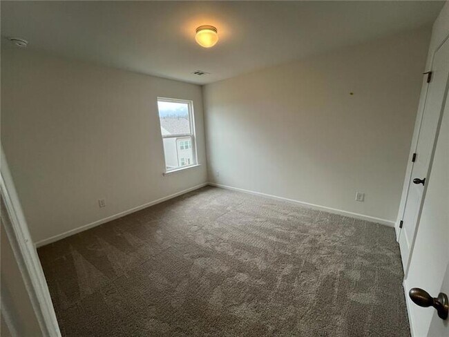 Building Photo - 140 Windover Wy