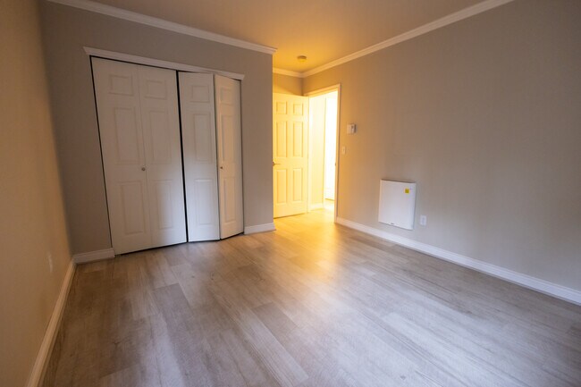 Building Photo - 17438 Bothell Way NE