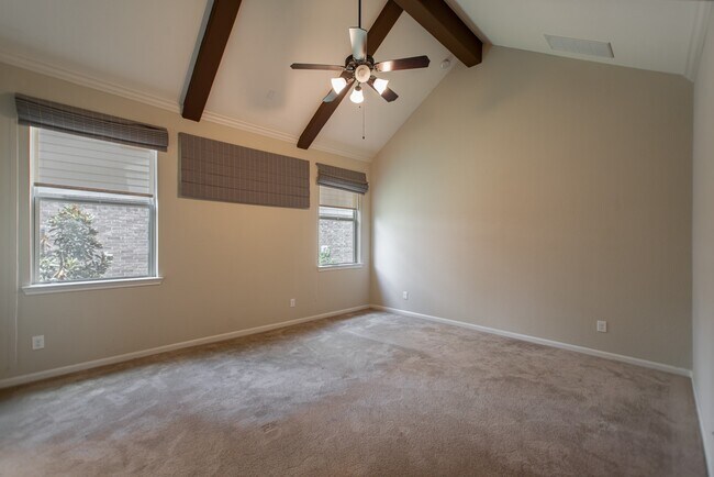 Building Photo - 74 S Sawbridge Cir