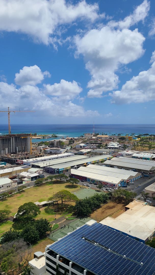 Building Photo - Brand New Kakaako Ililani Condo 2 bedroom ...