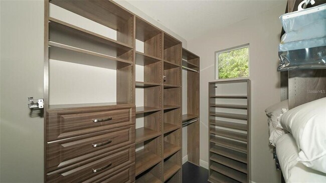 Building Photo - 7452 Sea Island Ln