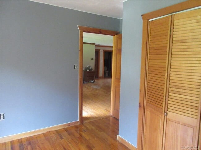 Building Photo - 268 Amber Lake Rd