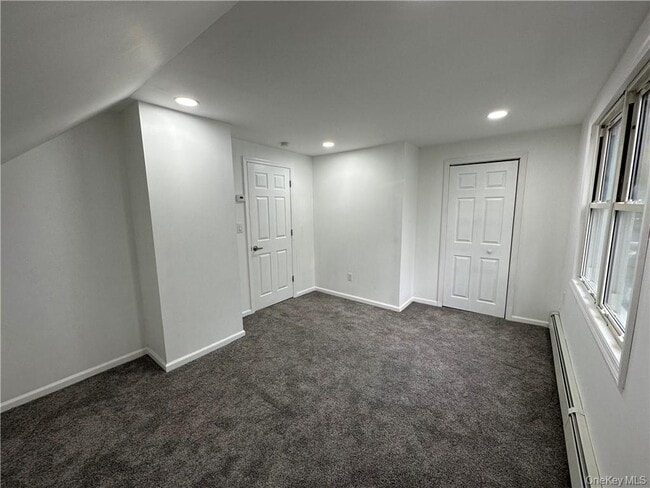 Building Photo - 57 Hunt Ave