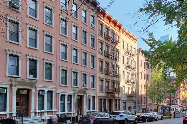 Building Photo - 237 E 88th St
