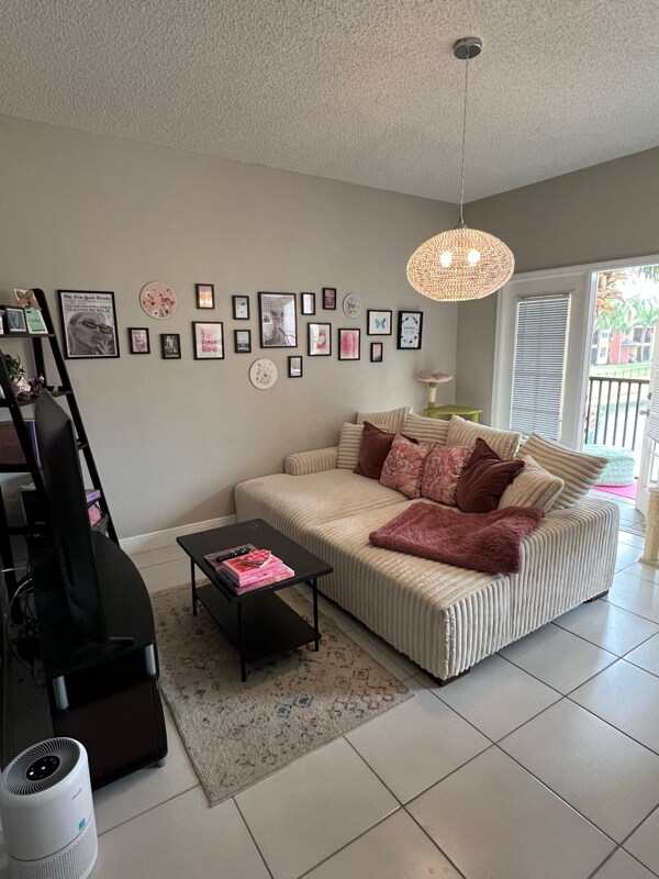 Building Photo - 10825 Windsor Walk Dr