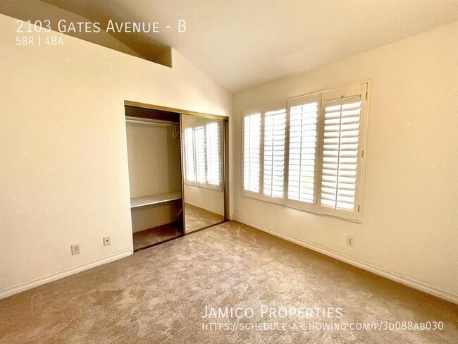 Building Photo - 2103 Gates Ave