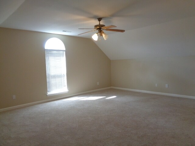 Building Photo - 1039 Saddle Wood Dr