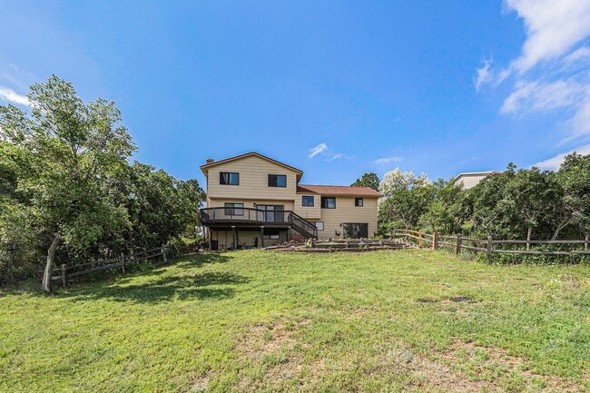 Building Photo - Big*Open*Private*Custom Home in Pinecliff D#20