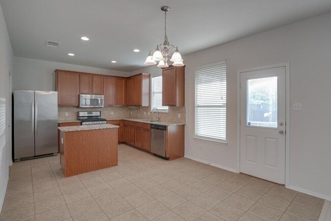 Building Photo - 20224 Stanley Robin Ln