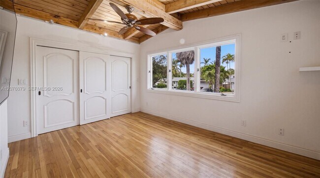 Building Photo - 2613 Tortugas Ln